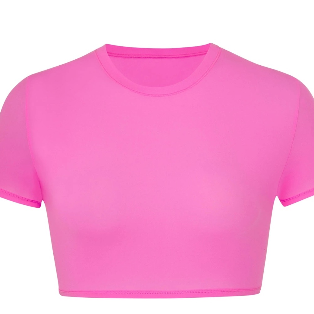 Skims Fits Everyone Cropped Tee in Neon Orchid